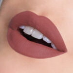 Vatenn Matte Liquid Lipstick-253(Bologna) - Image 3