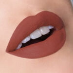 Vatenn 18 Hrs Kissproof Liquid Lipstick-29-Pianura - Image 2